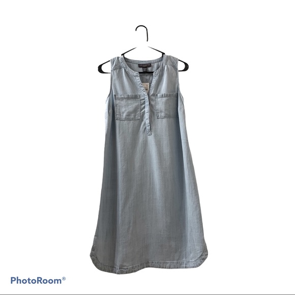A Pea in the Pod sleeveless light denim dress NWT - Picture 5 of 8